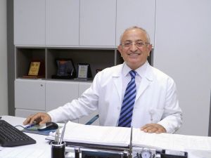 Türk cerrahlar, canlı yayınla yabancı doktorlara kurs verdi