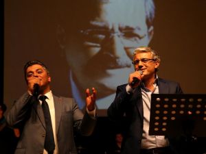 Âşık Mahzuni Şerif, Karşıyaka’da anıldı