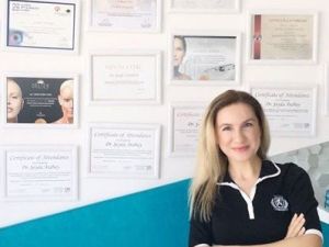 Çocuklarda göz kapak düşüklüğüne dikkat