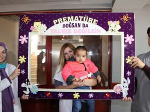 Hastanede ’dünyaya gözlerini erken açan çocuklar’ için etkinlik