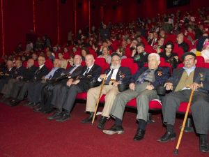 Oscar’ın gözdesi "Ayla"yı filmin oyuncuları ile birlikte izlediler