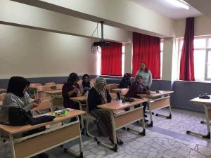 Müdür Halil Akbulut: Kurslarımızdaki amaç meslek edindirmektir