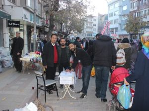 Tavşanlı’da yerli otomobil için imza kampanyası