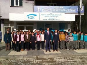Selendi’de öğrenciler SGK’yı tanıdı