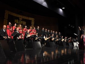 Hülya Süer ile müzik ziyafeti