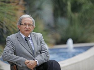 Enerji Sistemleri Mühendisi Prof. Dr. Hepbaşlı: “Elektrikli soba değil klima tercih edin”
