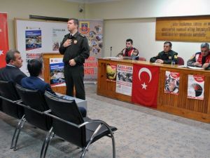 Menteşe’de Jandarmadan okul servis şoförlerine eğitim