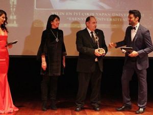 "Yılın En İyi Çıkış Yapan Üniversitesi" ödülü Esenyurt Üniversitesinin oldu