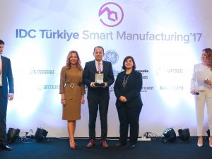 Hugo Boss İzmir’e IDC’den iki ödül