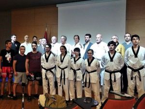 Mücadele sporlarının ustaları gençlerle buluştu