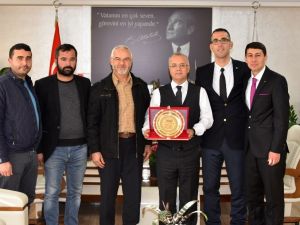 Başkan Kayda’ya plaketli teşekkür