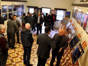 Aydınlı sanatçılar Edremit’te fotoğraf sergisi açtı