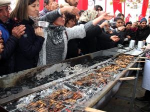 Menteşe’de Çıntar izdihamı