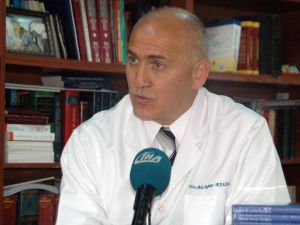 Türk hekimi ’rektum kanserinde’ dünyaya açılıyor