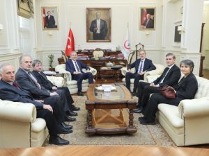 Sağlık Bakanı Ahmet Demircan TTB Heyetini kabul etti