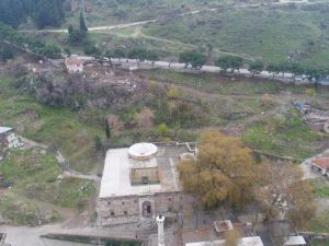 Manisa’daki en eski Türk eseri olan Ulu Caminin heybeti ortaya çıkıyor