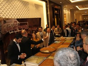 Ödül töreninde kadayıf şov