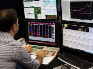Borsa ilk yarıda düştü