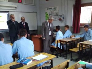 Vali Güvençer mesleki eğitimin önemini burguladı