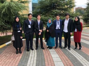 İhlas Koleji, Avrupa Gençlik Parlamentosu’da temsil edildi