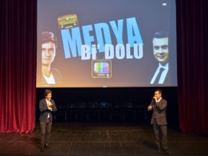 “Bi Dolu Medya” Maltepe’de sahne aldı