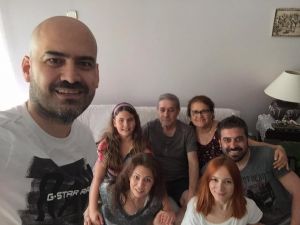 Ünlü sanatçı Toygar Işıklı’nın babası hayatını kaybetti