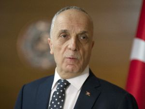 Türk-İş’in 2018 yılı için asgari ücret talebi bin 893 lira