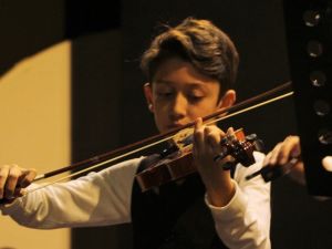 ADÜ Devlet Konservatuarı Öğrencilerinden dönem sonu konseri