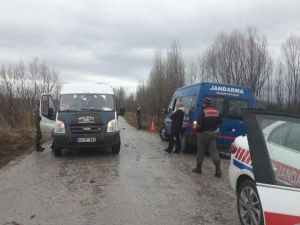 Çavdarhisar’da taşımalı okul servisleri denetleniyor