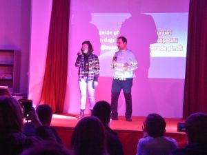 Alternatif Sahne üniversitelilerin ilgisi