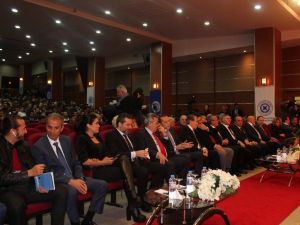 Sporda yılın en iyileri ödüllerini aldı