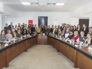 Dil eğitimine “dernek” farkı