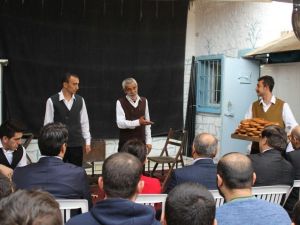 Bodrum cezaevinde tiyatro gösterisi düzenlendi