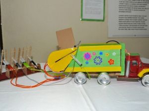 Üniversiteli gençlerden hayatı kolaylaştıran projeler