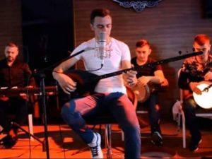 Aslanapalı sanatçılar klip çekti