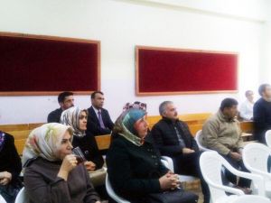 ‘Narko-Rehber’ eğitimleri ilçelerde devam ediyor