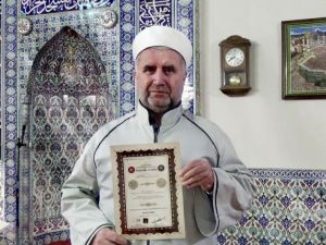 57 yaşında hafız oldu