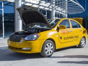 Türkiye’de ilk elektrikliye dönüştürülen otomobil ‘TÜR-EV’, öğrenciler gözüyle tekrar şekillenecek