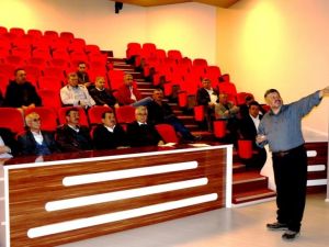 Sarıgöl’de üreticiler mağdur olmasın diye ’Çek’ semineri düzenlendi