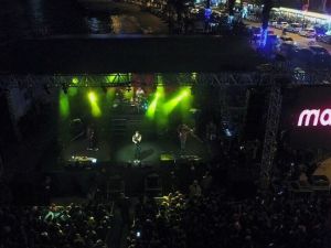 Kuşadası’nda yeni yıl coşkusu