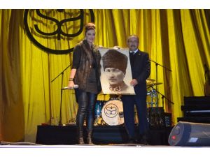 Sıla Söke’yi Coşturdu