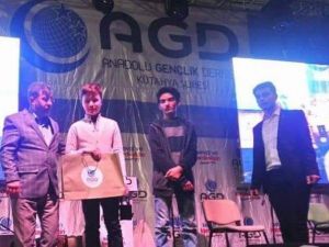 Çavdarhisar Ortaokulu öğrencisi Siyer-i Nebi Yarışması’nda 4. oldu