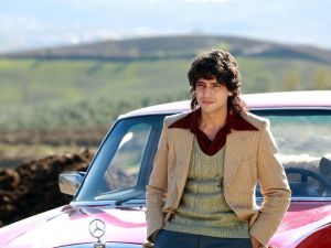 Müslüm Gürses’in hayatı beyaz perdeye aktarılıyor