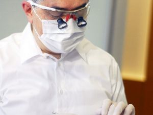 Sararan diş problemi çözümsüz değil