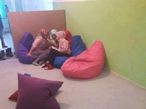 Öğretmenler okuma odası oluşturdu