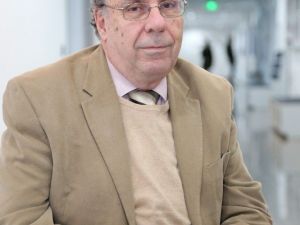 Prof. Dr. İşbir :“Grip Aşısı, gripten korunmada tek başına yeterli değildir”