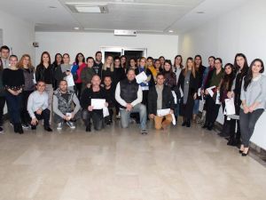 Kıbrıslı kadınlar, Hamilelik Okulu’nda anneliğe hazırlanıyor