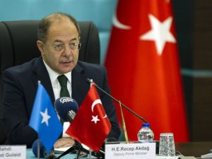Akdağ: "Somali ile mevcut ekonomik ve ticari ilişkilerimizi daha yüksek seviyelere çıkartmayı hedefliyoruz"