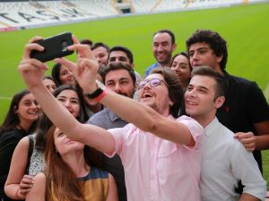 Vodafone Discover Genç Yetenek Programı’na başvurular başladı