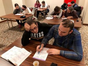 Üniversite sınavı için kampa girdiler